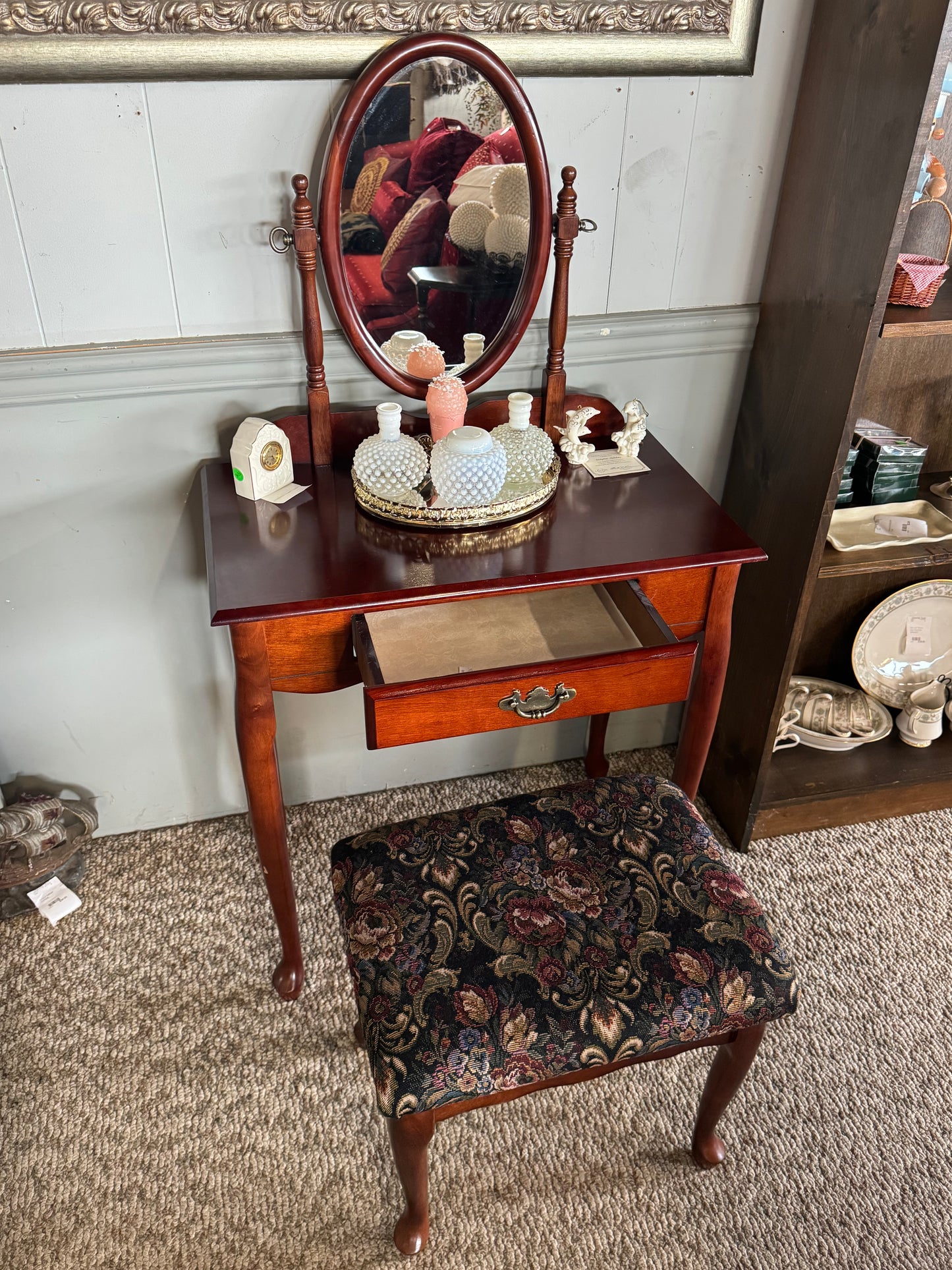 Vanity With Stool