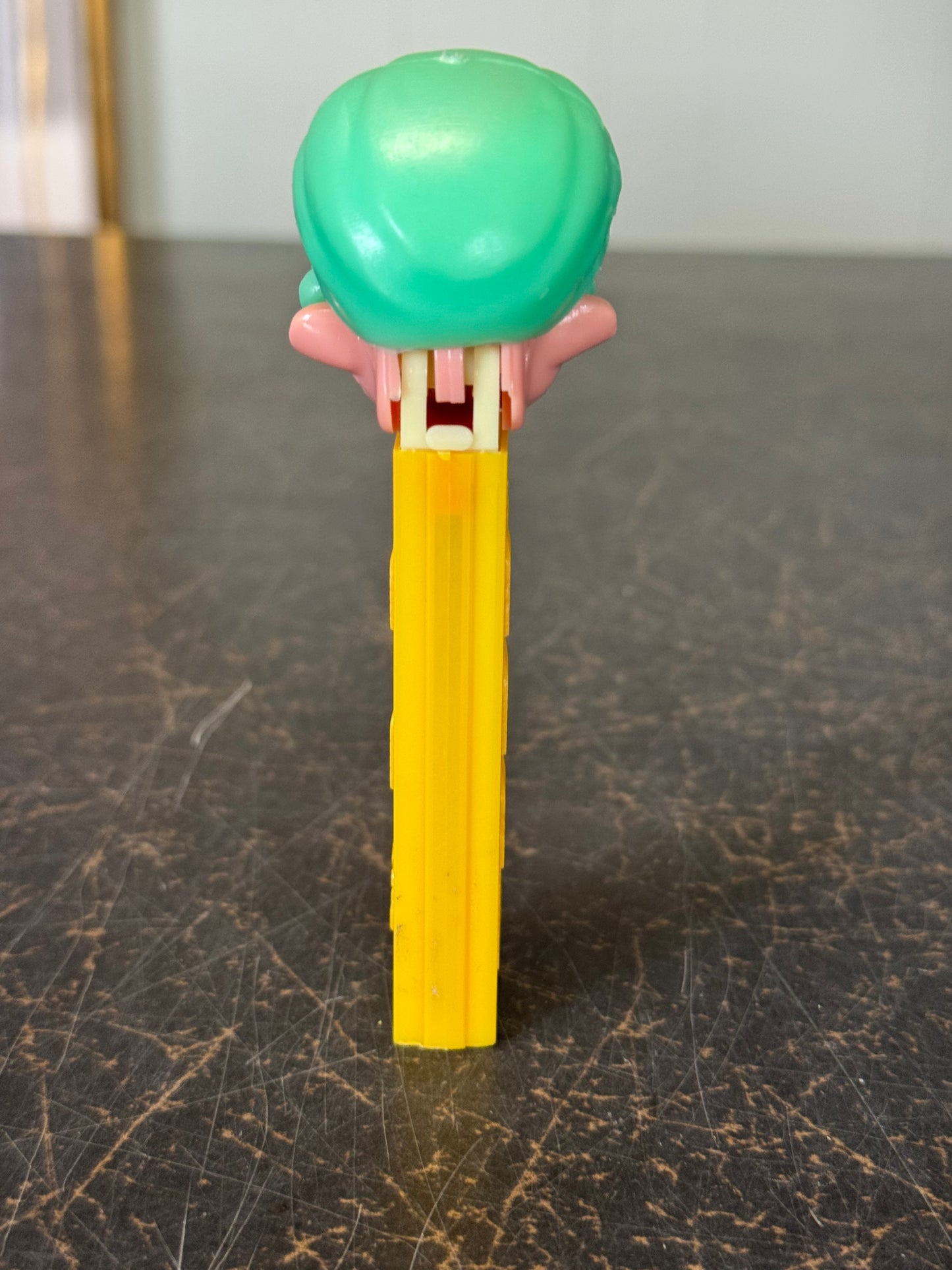 Vintage Genie Maharaja Pez Dispenser- Made In Austria (No Feet)