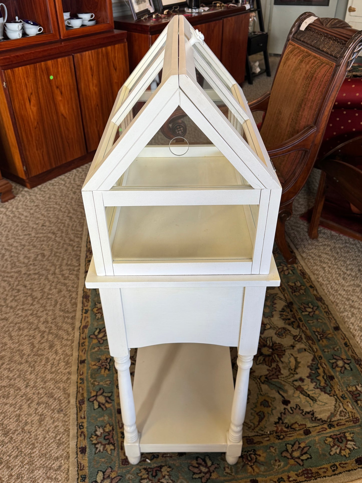 White Terrarium Table