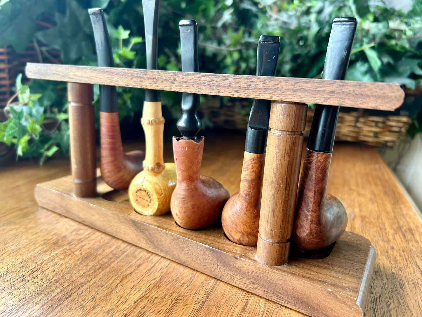 Beautiful, Vintage Pipe Collection w Walnut Decatur Pipe Stand, Walnut, Briar, Meerschaum, Made in England, US, Israel