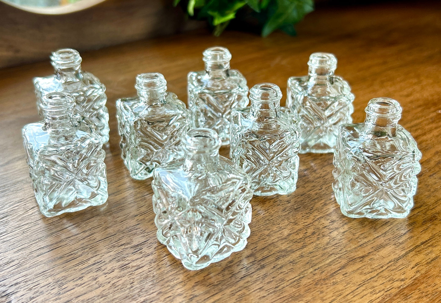 Pretty Set of 8 Mini Salt & Pepper Shakers, Vintage 1930s EAPG Star Glass Works, Indiana, USA