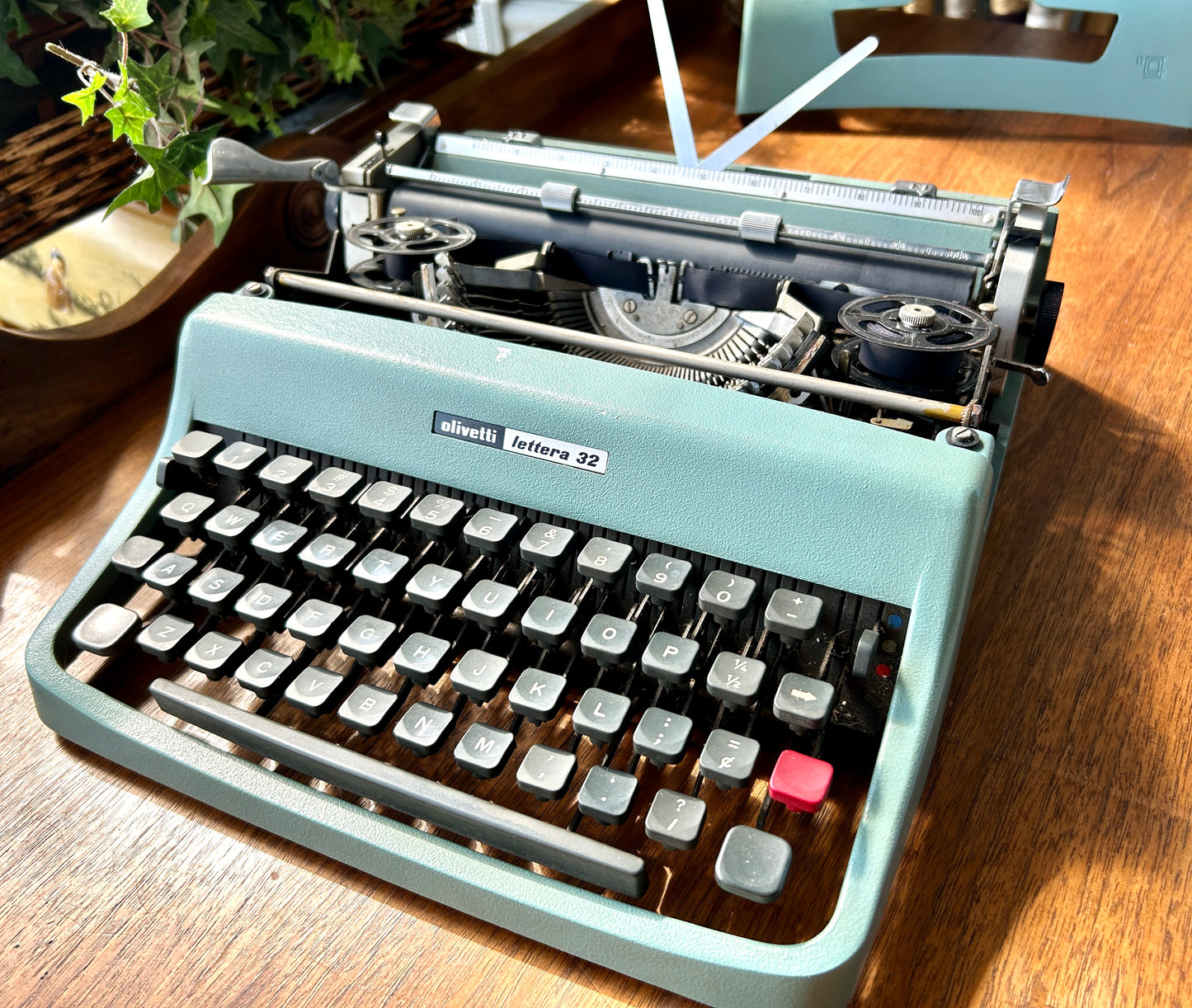 Vintage Blue 1964 Olivetti Lettera 32 Typewriter, Made in Barcelona, Spain, with Pica Font & Original Case