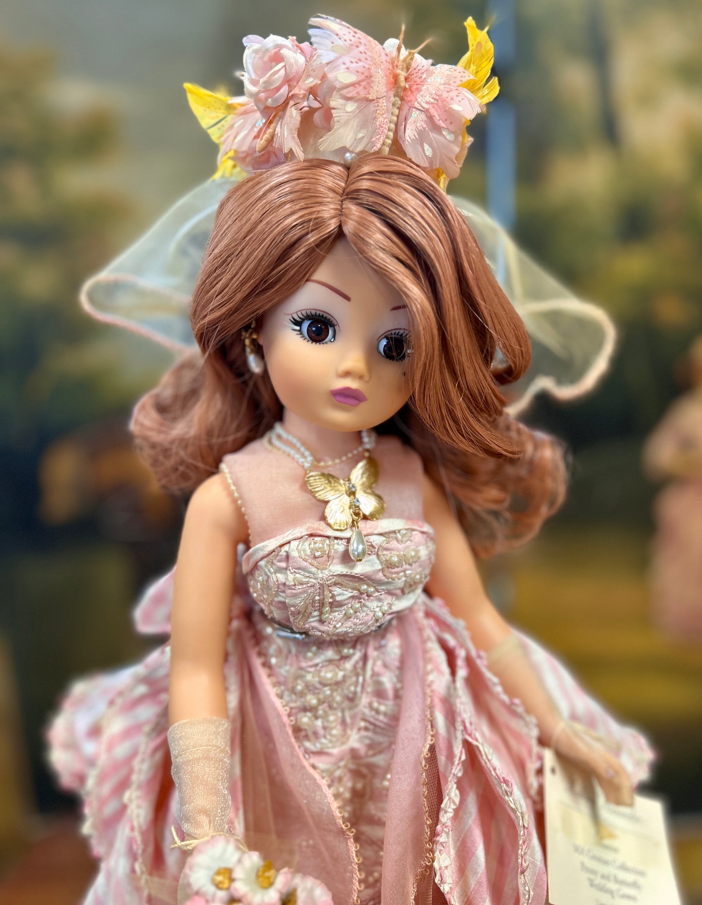 Couture Collection, Madame Alexander Doll, Limited Edition "Cissy" Peony & Butterfly Wedding Gown, 20" Tall Bride, Poseable