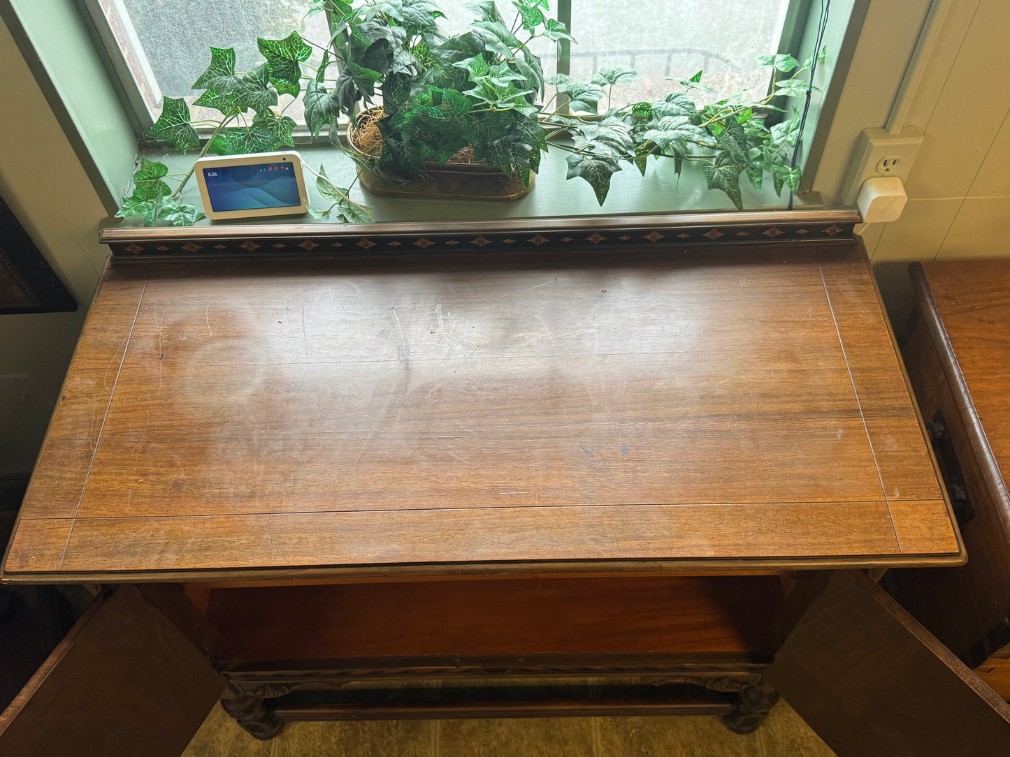 Antique BERKEY & GAY Furniture Renaissance Revival Mahogany, Burl Wood and Ebonized Wood Cabinet