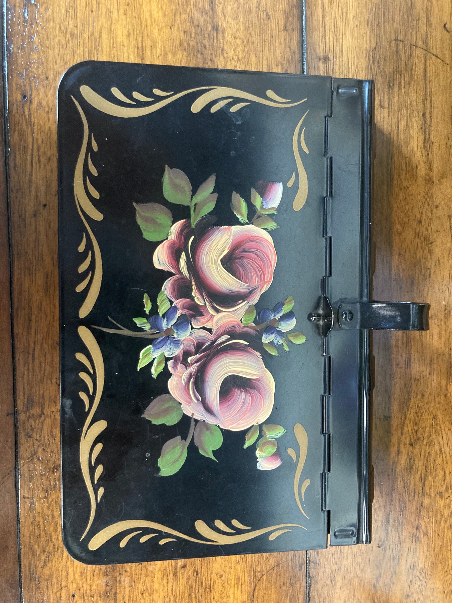 Hand Painted Silent Butler