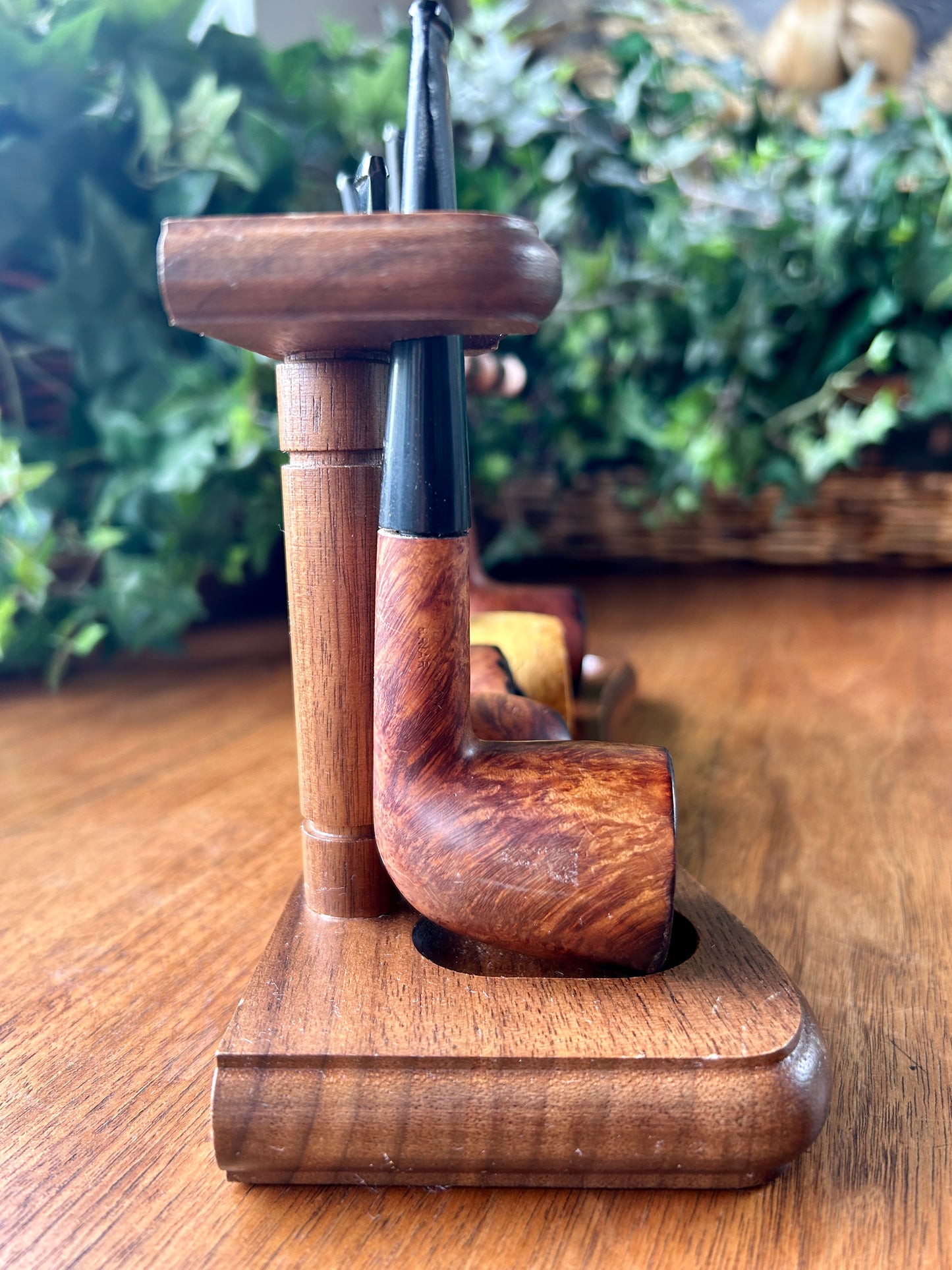 Beautiful, Vintage Pipe Collection w Walnut Decatur Pipe Stand, Walnut, Briar, Meerschaum, Made in England, US, Israel