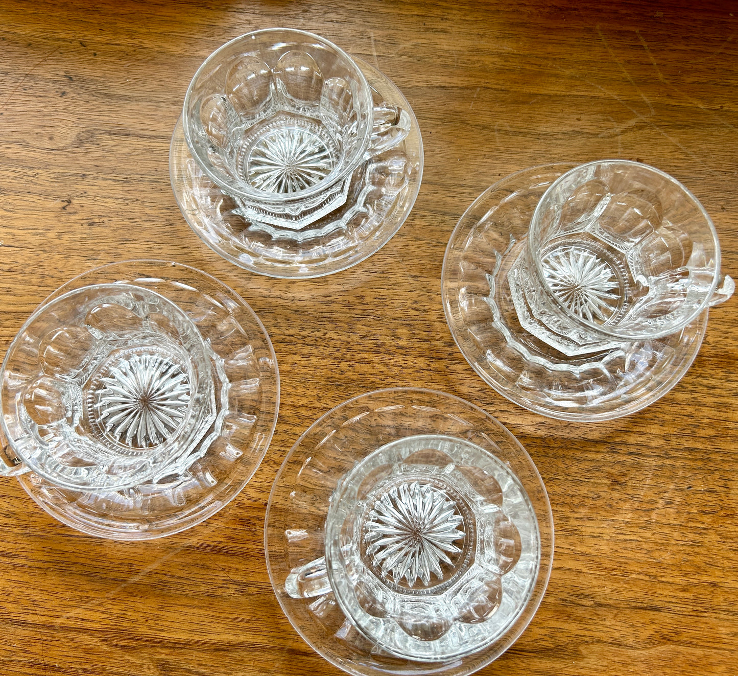 Set Of Four Beautiful Heisey Glass Cups And Saucers, with Diamond H logo, Star Cut