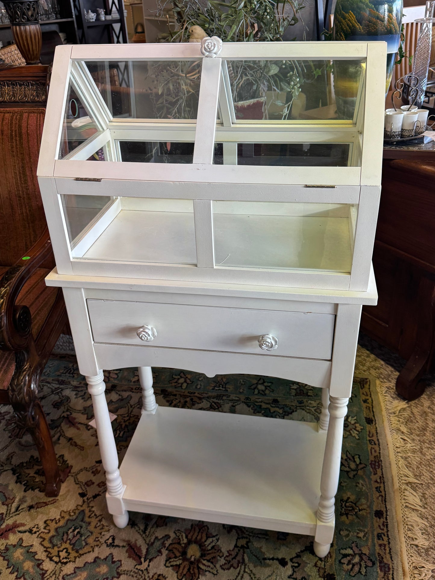 White Terrarium Table