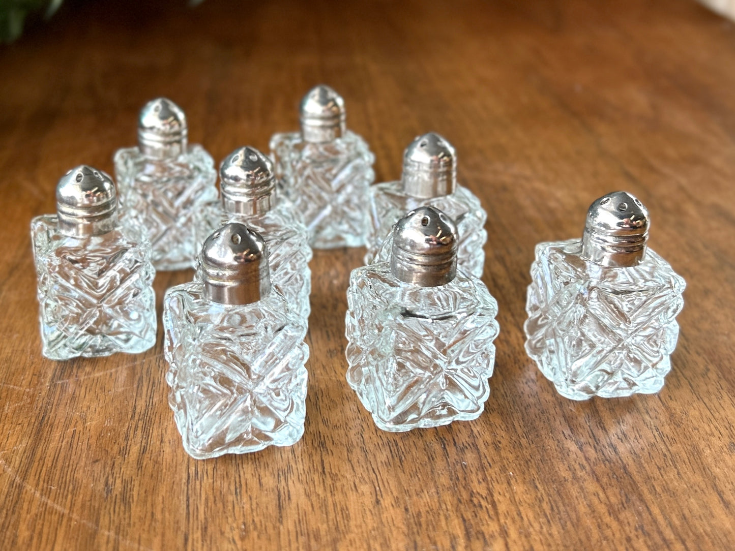 Pretty Set of 8 Mini Salt & Pepper Shakers, Vintage 1930s EAPG Star Glass Works, Indiana, USA