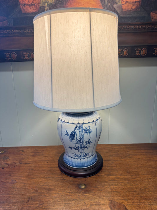 Vintage Blue & White Oriental Table Lamp