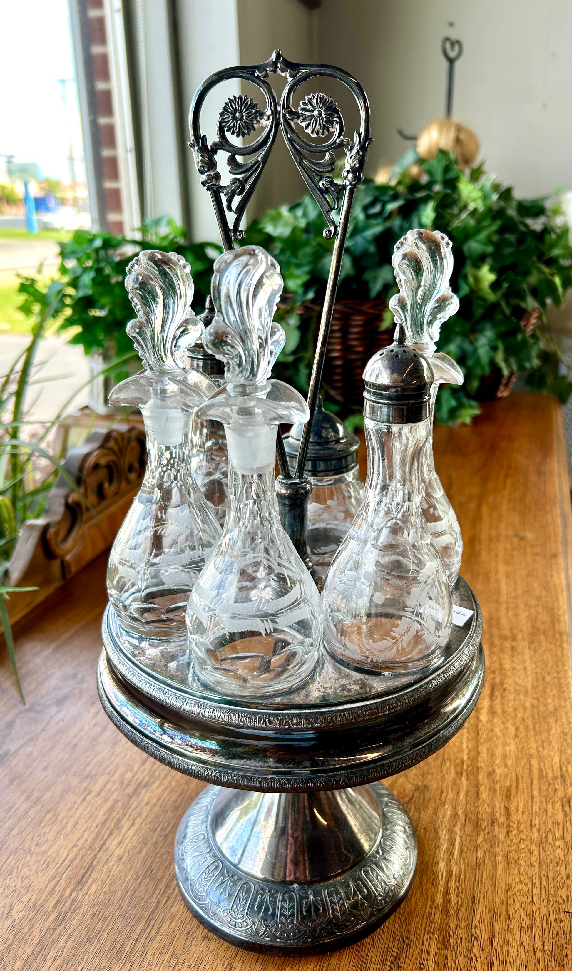 Silver Plated Castor with Etched Glass Cruet Set, Meridian Silver