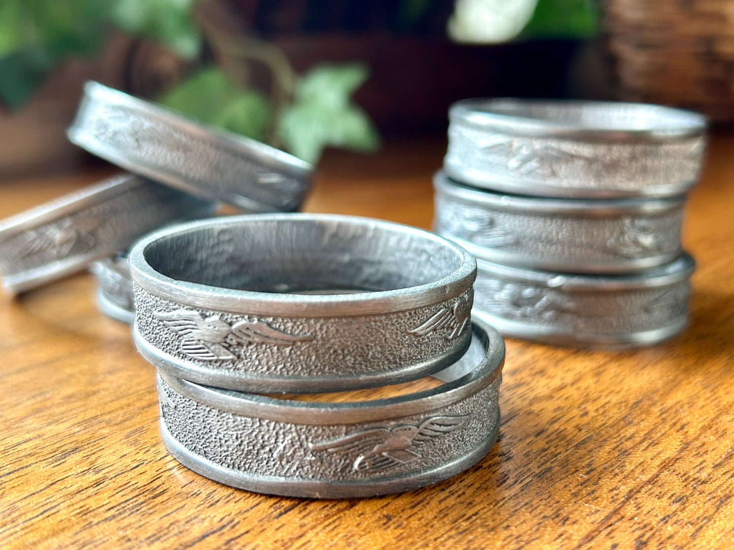 Set of 8 Vintage Pewter Napkin Rings, The Great Shield, United States of America