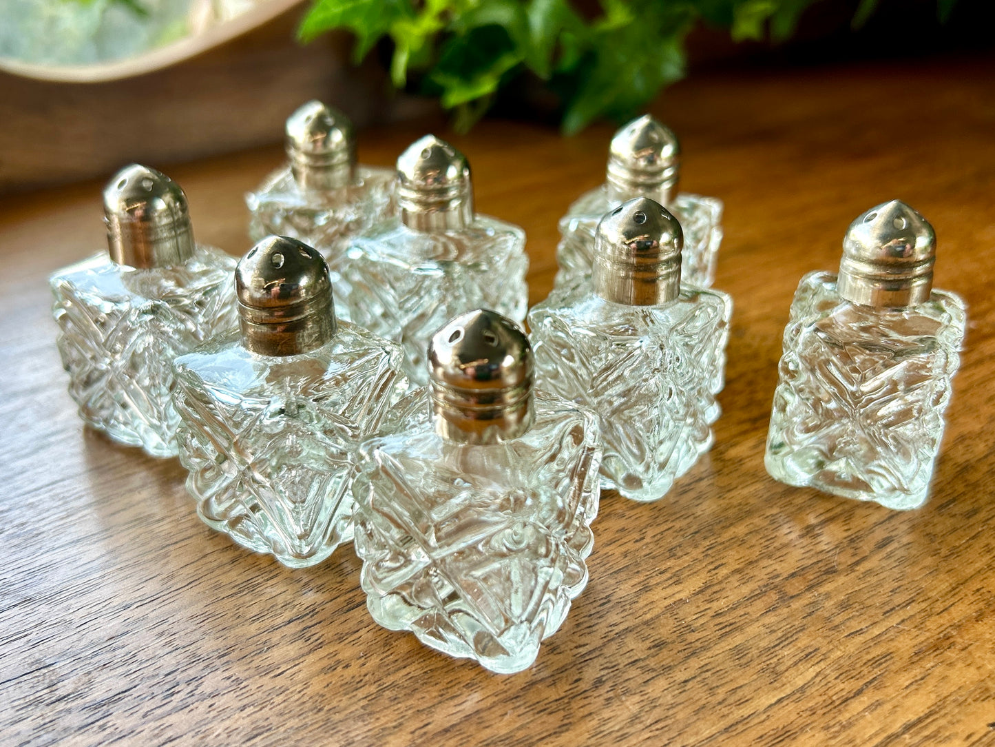 Pretty Set of 8 Mini Salt & Pepper Shakers, Vintage 1930s EAPG Star Glass Works, Indiana, USA