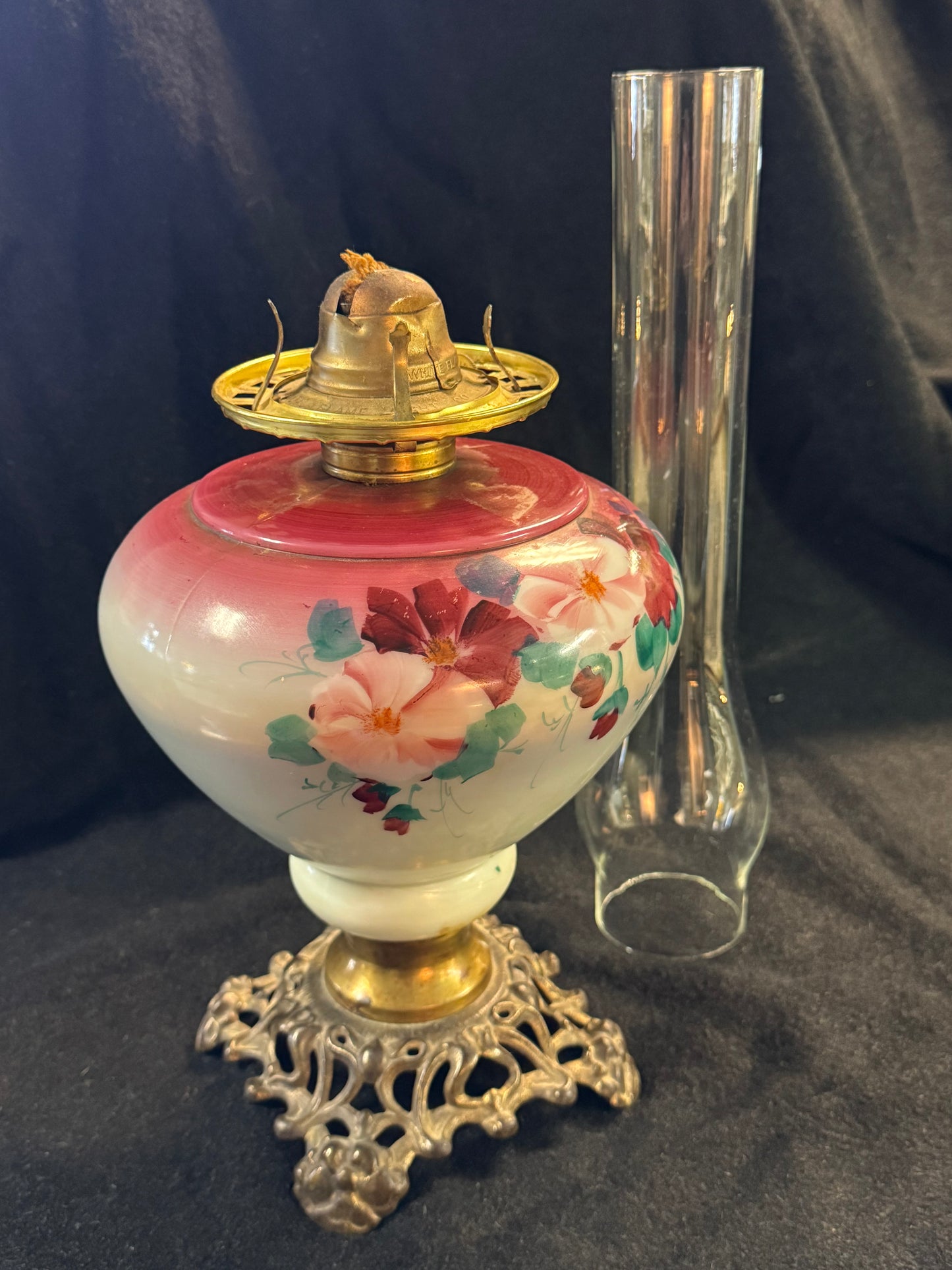 Elegant Floral Designed Hand-Painted Oil Lamp