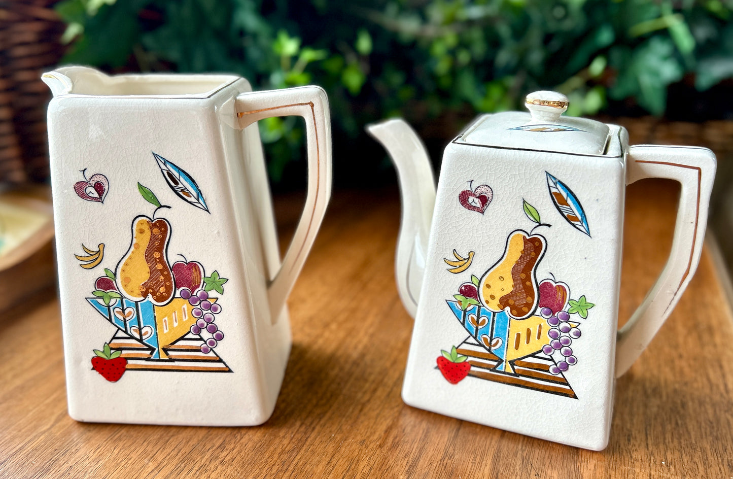 Pair of MCM 1960s Thames Hand Painted, Angular Coffee Pot and Tea Pot with Lid