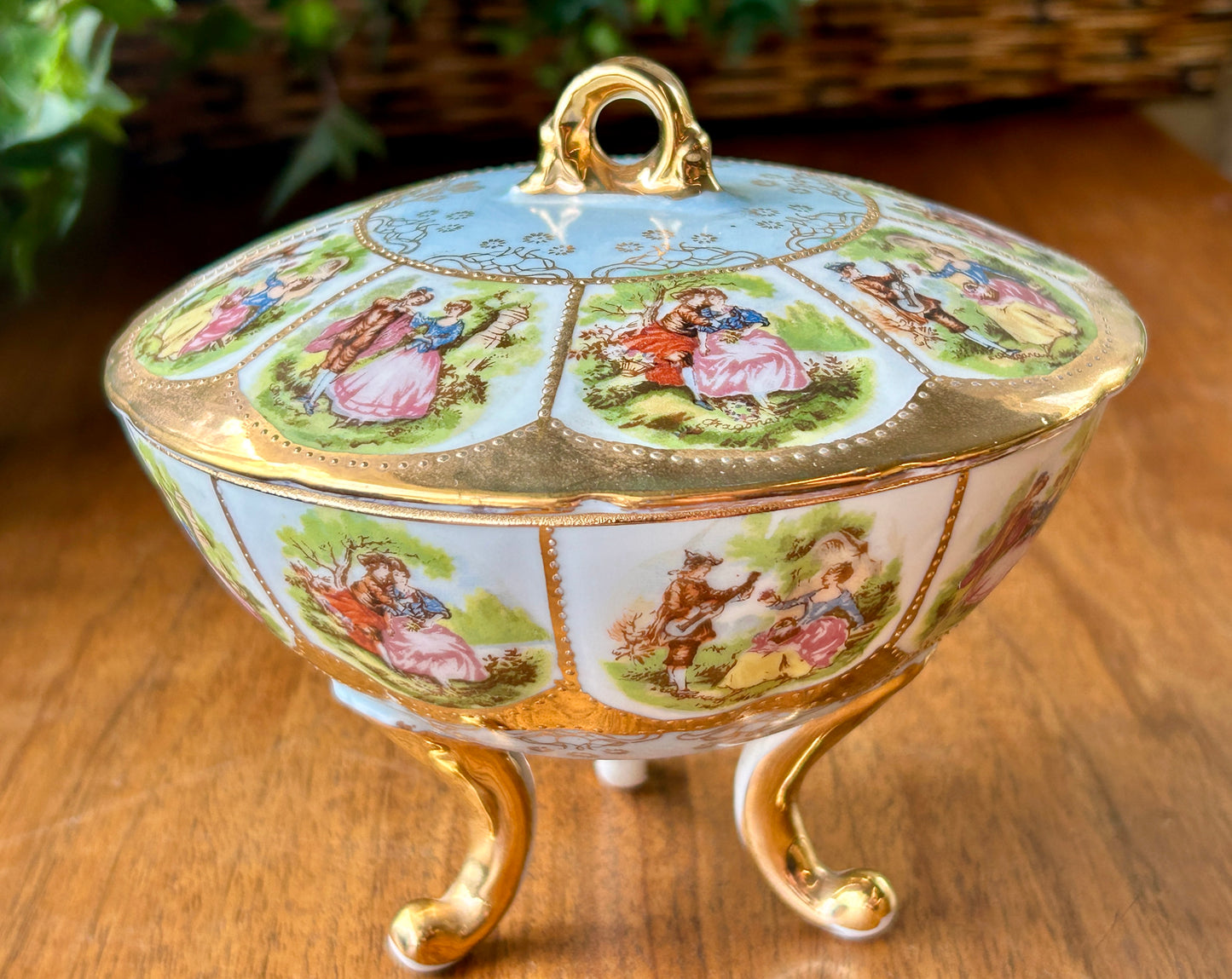 Vintage 1950s Royal Vienna Hand Painted Covered Dish "Courting Couples" Gilt 6"