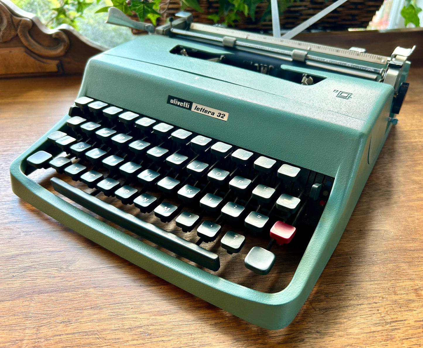 Vintage Blue 1964 Olivetti Lettera 32 Typewriter, Made in Barcelona, Spain, with Pica Font & Original Case