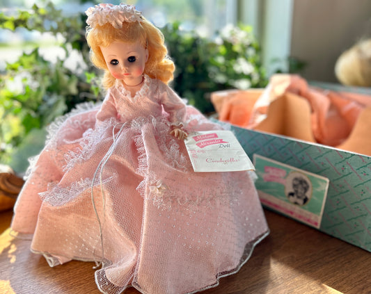 Beautiful 1950s Vintage Madame Alexander Doll, Cinderella, In Original Box, Made in New York