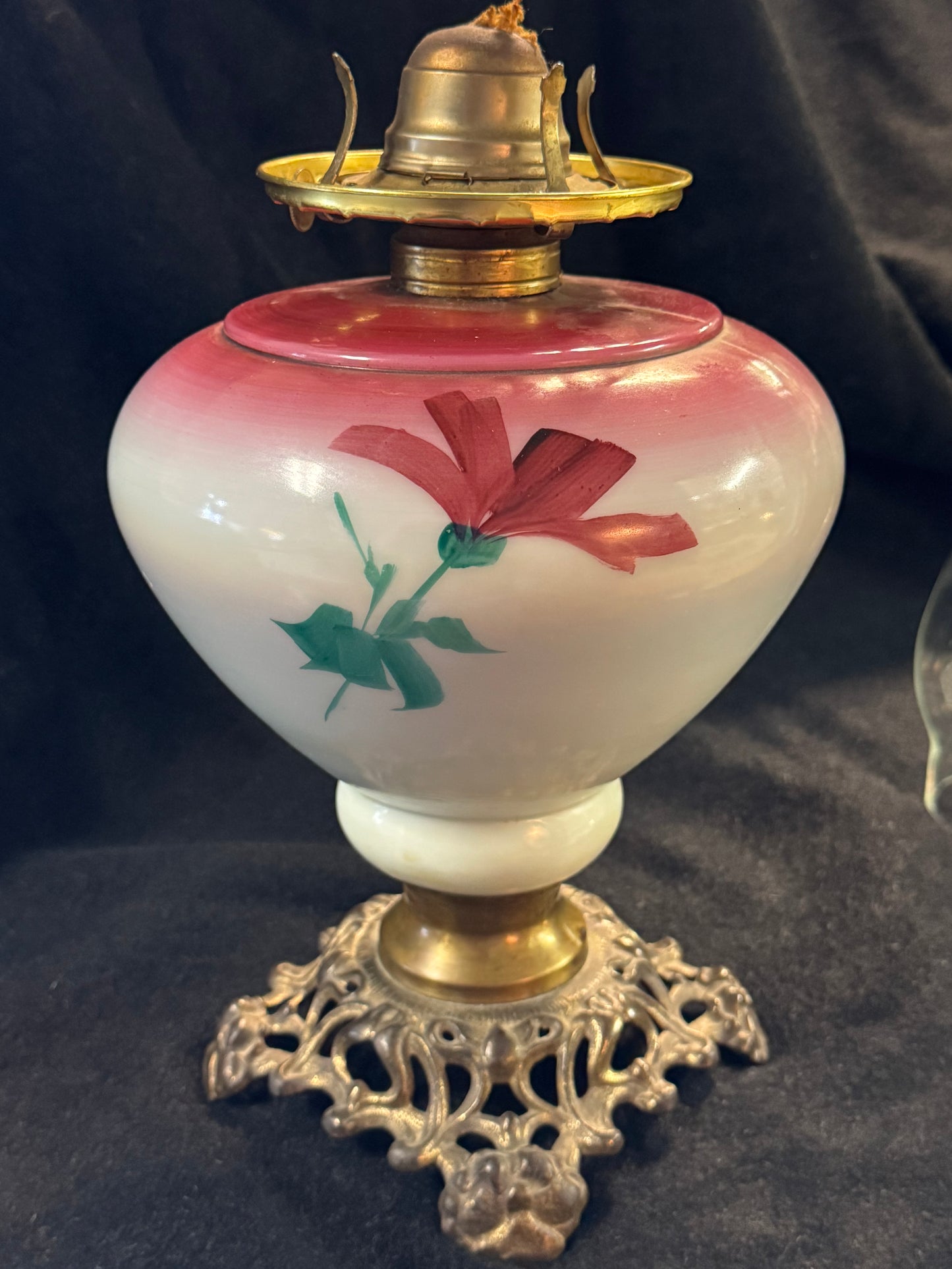 Elegant Floral Designed Hand-Painted Oil Lamp