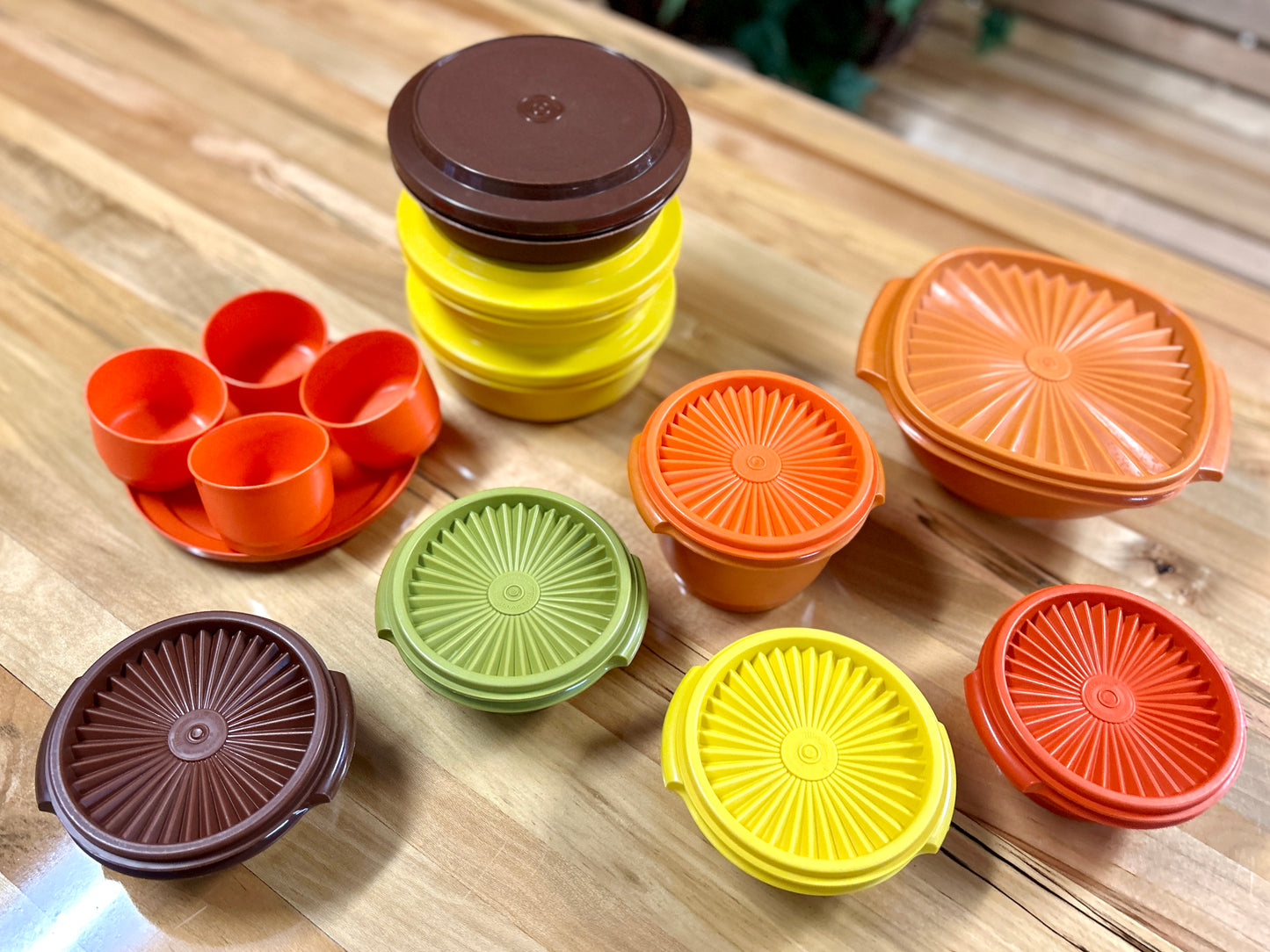 Lot of 22 Vintage Tupperware Containers, Bowls, Plates, Cups and Lids, 1970s Orange, Gold, Avocado