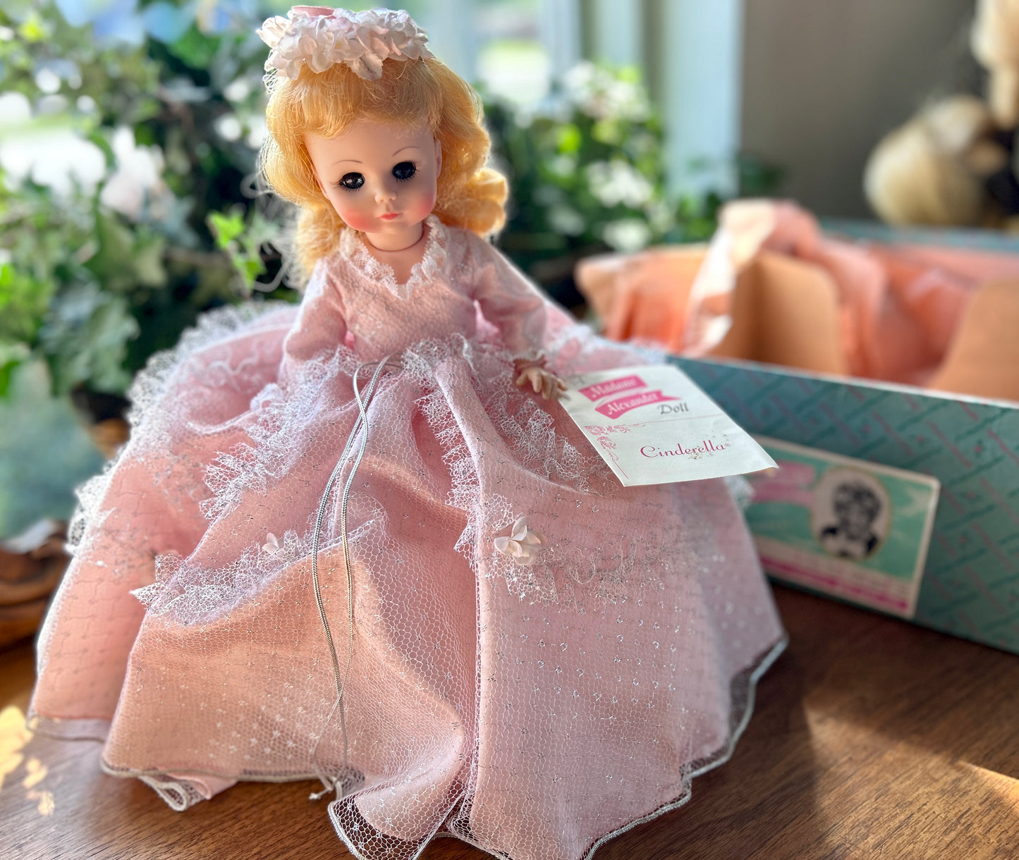 Beautiful 1950s Vintage Madame Alexander Doll, Cinderella, In Original Box, Made in New York