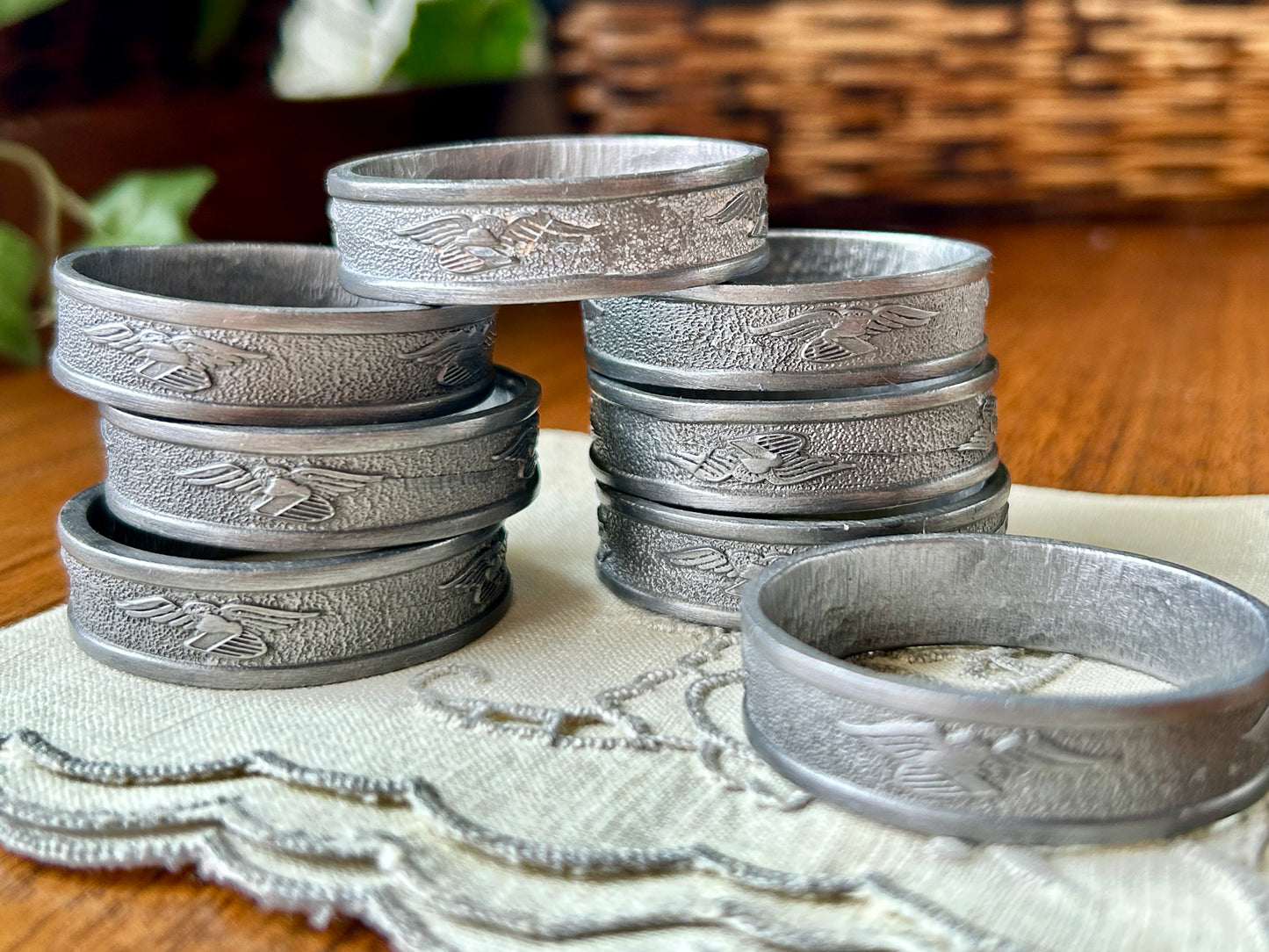 Set of 8 Vintage Pewter Napkin Rings, The Great Shield, United States of America