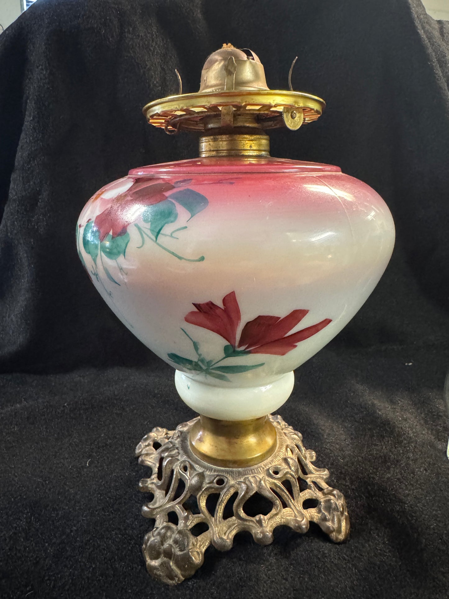 Elegant Floral Designed Hand-Painted Oil Lamp